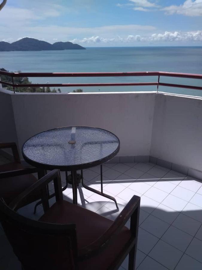 The Barn Private Home @ Sri Sayang Apartment บาตูเฟอริงกี ภายนอก รูปภาพ
