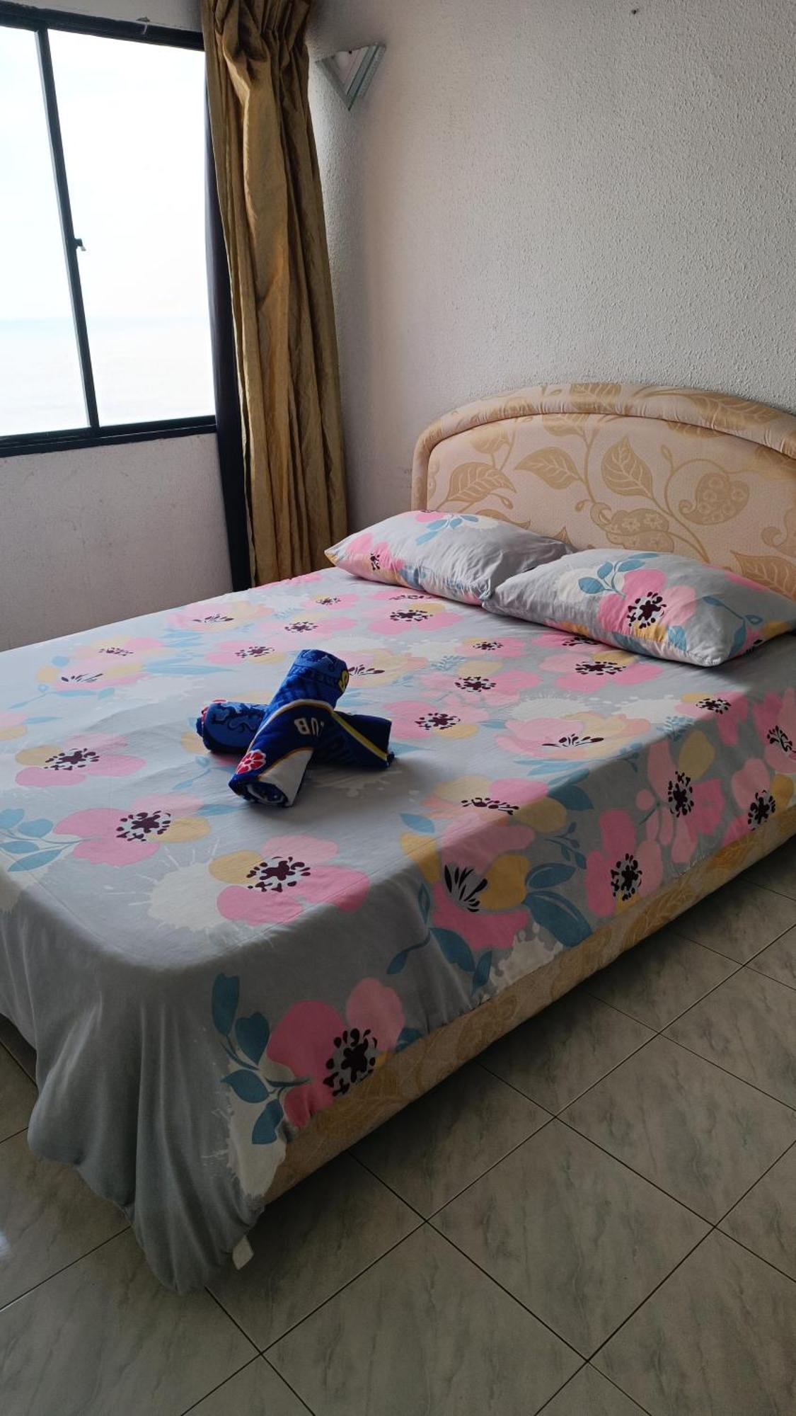 The Barn Private Home @ Sri Sayang Apartment บาตูเฟอริงกี ภายนอก รูปภาพ